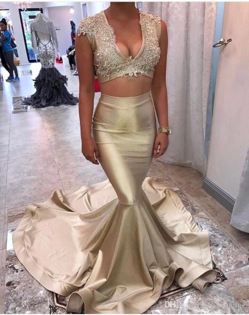 Lace V-neck Champagne-Gold Two-Piece Sexy Sleeveless Mermaid Long-Train Appliques Prom Dress