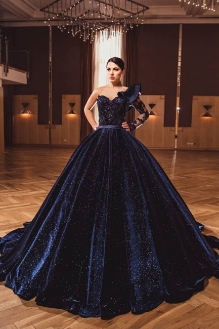 Gorgeous One Shoulder Long Sleeves Appliques Floor-length Ball Gown Prom Dress