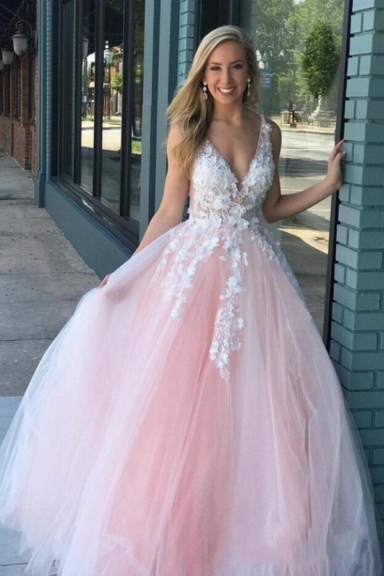 Elegant Deep V-neck Appliques Lace Tulle Princess Dress Backless A-Line Prom Dress