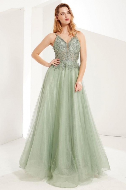 Romantic Spaghetti Straps A-line Tulle Backless Prom Dress With Beading