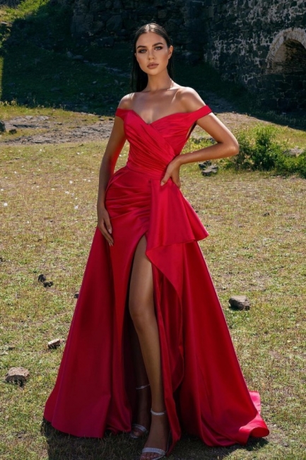 Sexy Red A-line Sweetheart Off-the-shoulder Backless Ruffles Prom Dress with Slit