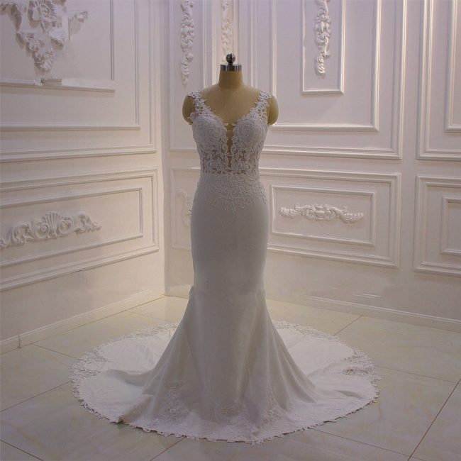 Simple V-neck Backless Appliques Lace Floor-length Satin Mermaid Wedding Dress