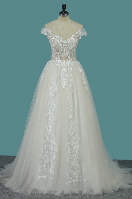 Elegant A-Line Bateau Appliques Lace Ruffles Tulle Floor-length Wedding Dress