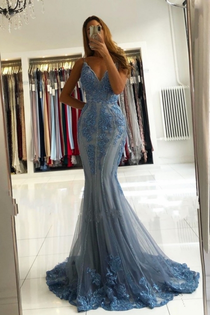 Chic Spaghetti Straps V-neck Appliques Lace Tulle Mermaid Evening Gown