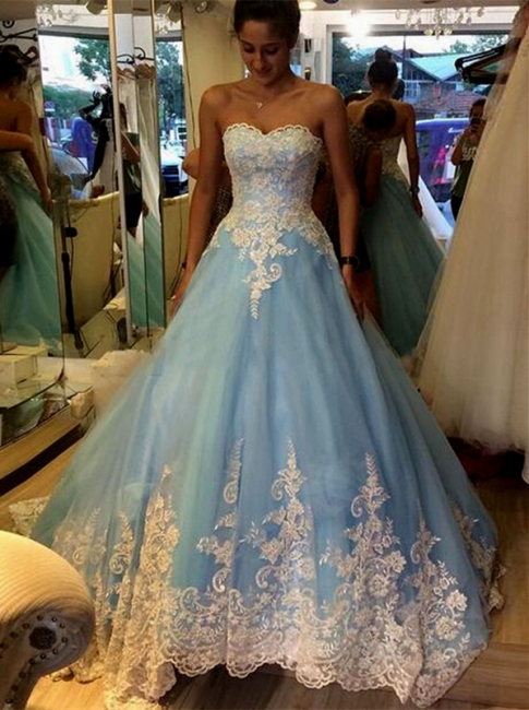 Elegant Princess Strapless Prom Dresses Lace Appliques Sleeveless Evening Gowns