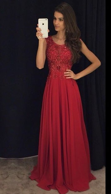 Red Long Prom Dresses Sleeveless Lace Appliques Beaded Chiffon Elegant Evening Gowns
