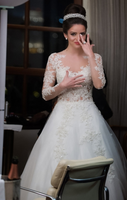 Amazing Lace A-line Wedding Dresses Long Sleeves Applique Sheer Tulle Bridal Gowns