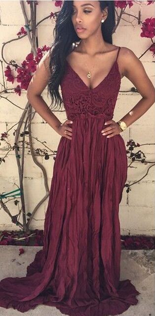 Burgundy Prom Dresses Spaghettis Straps Lace Backless Ruched Skirt Sexy Maxi Dresses