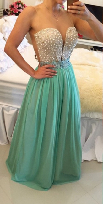 Sexy Chiffon Pearls Green Prom Dresses Sheer Tulle Sexy Deep Sweetheart Evening Gowns