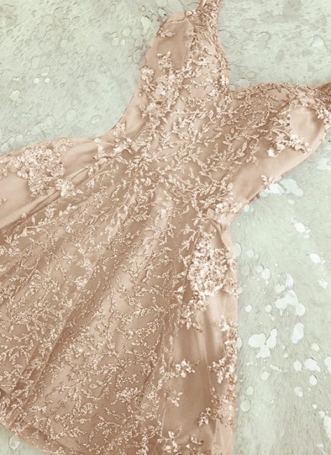 Elegant Appliques Short Spaghettis Straps A-Line Crystals Homecoming Dresses