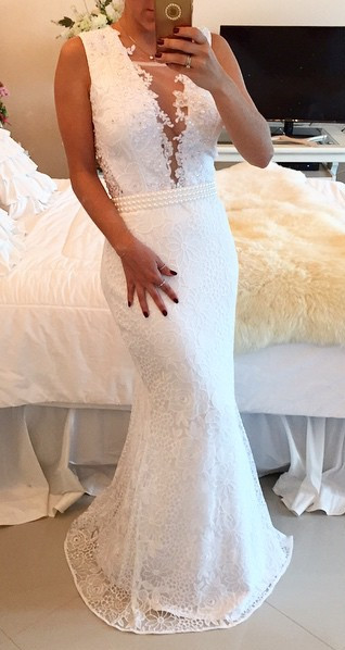 White Lace Beaded Prom Dresses Sleeveless Mermaid Appliques Evening Gowns