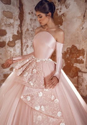Romantic Long Sleeves Tulle Ball Gown Prom Dress With Floral Ruffles_2