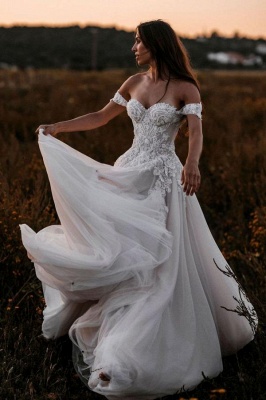 Elegant Off-the-Shoulder Sweetheart Appliques Lace Backless A-Line Tulle Wedding Dress_1