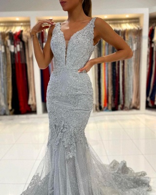 Beautiful V-neck Spaghetti Straps Appliques Lace Backless Mermaid Prom Dress_5