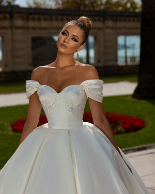 Elegant Off-the-Shoulder Sweetheart Backless Beading Satin Ball Gown Train Wedding Dress_5