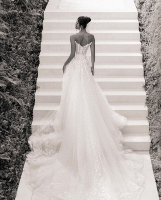 Elegant A-Line Strapless Appliques Lace Backless Floor-length Wedding Dress_2