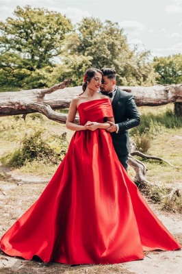 Newest One-shoulder Red color Princess Wedding Dress