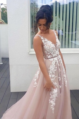 Elegant Lace Appliques Tulle A-line Party Dress V-neck Floor-length Prom Dress_1