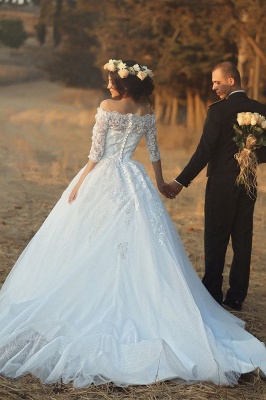 Lace A-line Wedding Dresses Off the Shoulder Half Long Sleeves Vintage Bridal Gowns_4